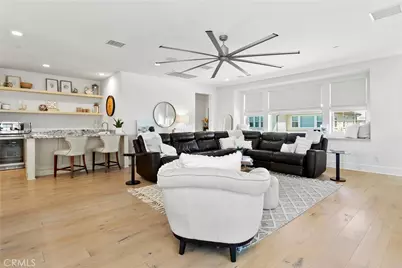 17352 Eucalyptus Lane, Huntington Beach, CA 92649 - Photo 21