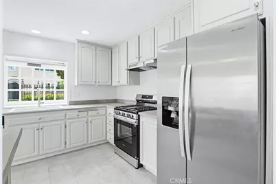 48 Willow Tree Lane, Irvine, CA 92612 - Photo 15