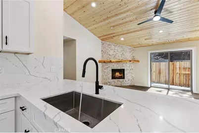 183 Moreno Lane, Sugarloaf, CA 92386 - Photo 9