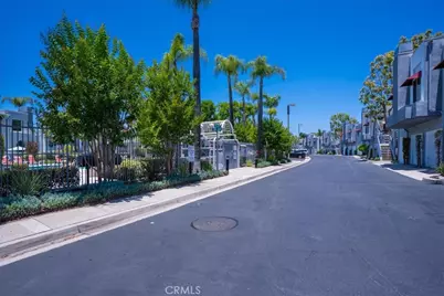 27766 Emerald #4, Mission Viejo, CA 92691 - Photo 35