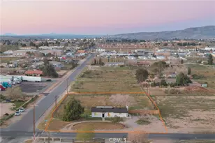 15118 Dos Palmas Rd, Victorville, CA 92392 - Photo 3