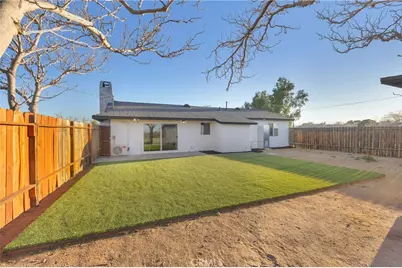 15118 Dos Palmas Road, Victorville, CA 92392 - Photo 35