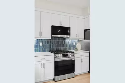 664 E Fourth Street, Pomona, CA 91766 - Photo 11