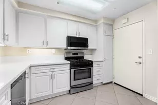 1805 Ladrillo Aisle, Irvine, CA 92606 - Photo 19