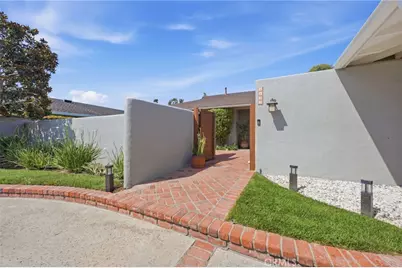 1633 Santiago, Newport Beach, CA 92660 - Photo 5