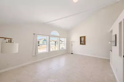 14045 Anderson Street #1/2, Paramount, CA 90723 - Photo 9