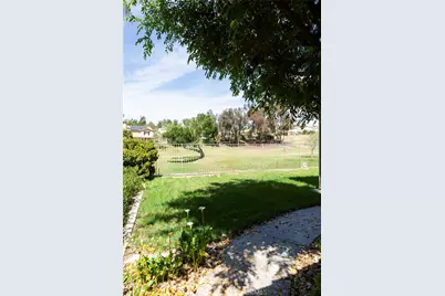 30874 Crystalaire, Temecula, CA 92591 - Photo 5