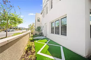 102 Yugen, Irvine, CA 92618 - Photo 5