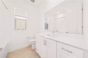 102 Yugen, Irvine, CA 92618 - Photo 21