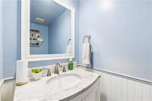 8408 Dory Dr, Huntington Beach, CA 92646 - Photo 7