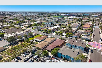 17162 Elm Lane, Huntington Beach, CA 92647 - Photo 51