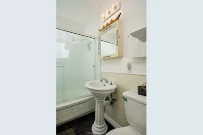 5022 Tasman, Huntington Beach, CA 92649 - Photo 7