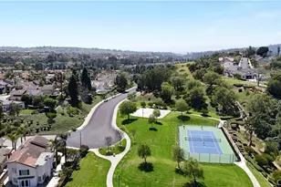 24832 Eaton Ln, Laguna Niguel, CA 92677 - Photo 45