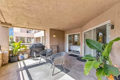 1200 Pacific Coast Highway #106, Huntington Beach, CA 92648 - Photo 5