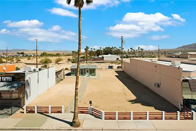 6221 Adobe, Twentynine Palms, CA 92277 - Photo 13