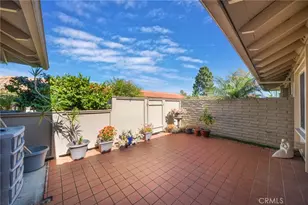 3084 Via Serena, Laguna Woods, CA 92637 - Photo 25