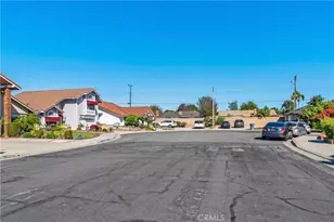 8219 Joshua Cir, Buena Park, CA 90620 - Photo 43