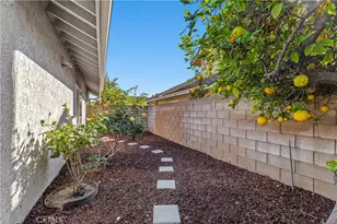 8219 Joshua Cir, Buena Park, CA 90620 - Photo 41