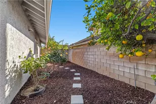 8219 Joshua Cir, Buena Park, CA 90620 - Photo 45