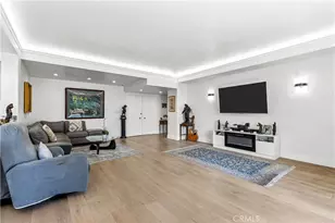 818 N Doheny, West Hollywood, CA 90069 - Photo 17