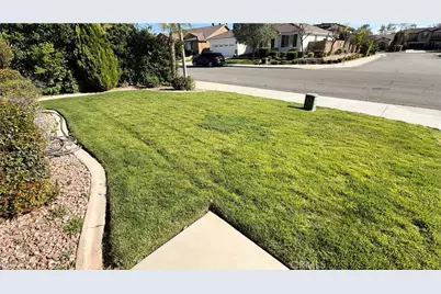 30778 Dropseed, Murrieta, CA 92563 - Photo 7