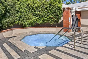 193 Tarocco, Irvine, CA 92618 - Photo 31