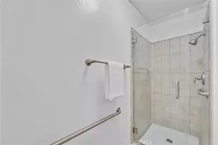 12121 Centralia St, Lakewood, CA 90715 - Photo 19