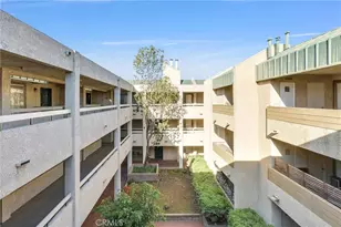 12121 Centralia St, Lakewood, CA 90715 - Photo 27