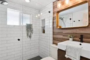 2273 Columbia Dr, Costa Mesa, CA 92626 - Photo 15