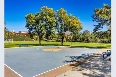 27181 Corcubion, Mission Viejo, CA 92692 - Photo 59