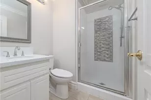 18571 Amalia, Huntington Beach, CA 92648 - Photo 23