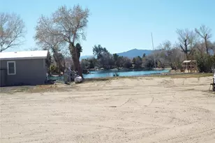 45655 Raigosa, Newberry Springs, CA 92365 - Photo 11