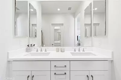 107 Landroute, Irvine, CA 92618 - Photo 31