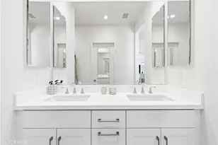 107 Landroute, Irvine, CA 92618 - Photo 31