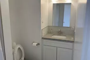 2160 Century Park, Los Angeles, CA 90067 - Photo 19