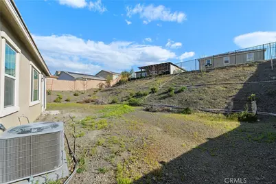 41024 Chambord Drive, Lake Elsinore, CA 92532 - Photo 33