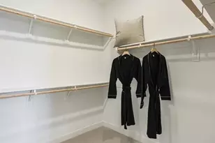 26852 Serif Pl, Valencia, CA 91381 - Photo 13