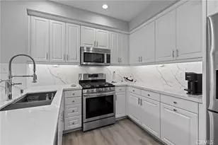 16 Serenity, Irvine, CA 92618 - Photo 7