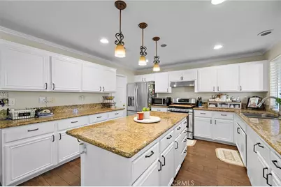 13140 Derby, Chino, CA 91710 - Photo 7