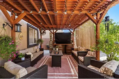 13140 Derby, Chino, CA 91710 - Photo 5