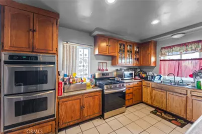 3165 Oakwood Avenue, Lynwood, CA 90262 - Photo 9