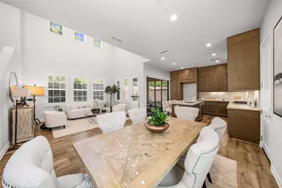 25 Umbria, Lake Forest, CA 92630 - Photo 7