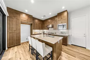 25 Umbria, Lake Forest, CA 92630 - Photo 9