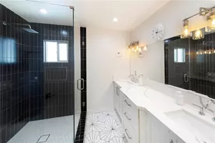 19622 Canberra Ln, Huntington Beach, CA 92646 - Photo 23