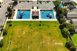 19622 Canberra Ln, Huntington Beach, CA 92646 - Photo 47