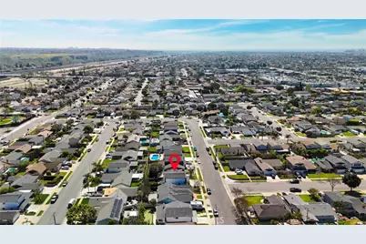 19622 Canberra Ln, Huntington Beach, CA 92646 - Photo 39