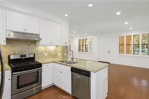 89 Mayfair, Irvine, CA 92620 - Photo 5