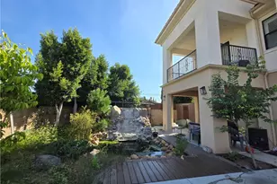 10457 St Anna Pl, Fountain Valley, CA 92708 - Photo 7