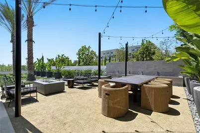 738 524 Snowberry Place, Montebello, CA 90640 - Photo 23