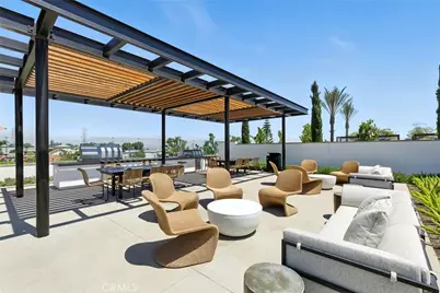 708 527 Snowberry Place, Montebello, CA 90640 - Photo 17